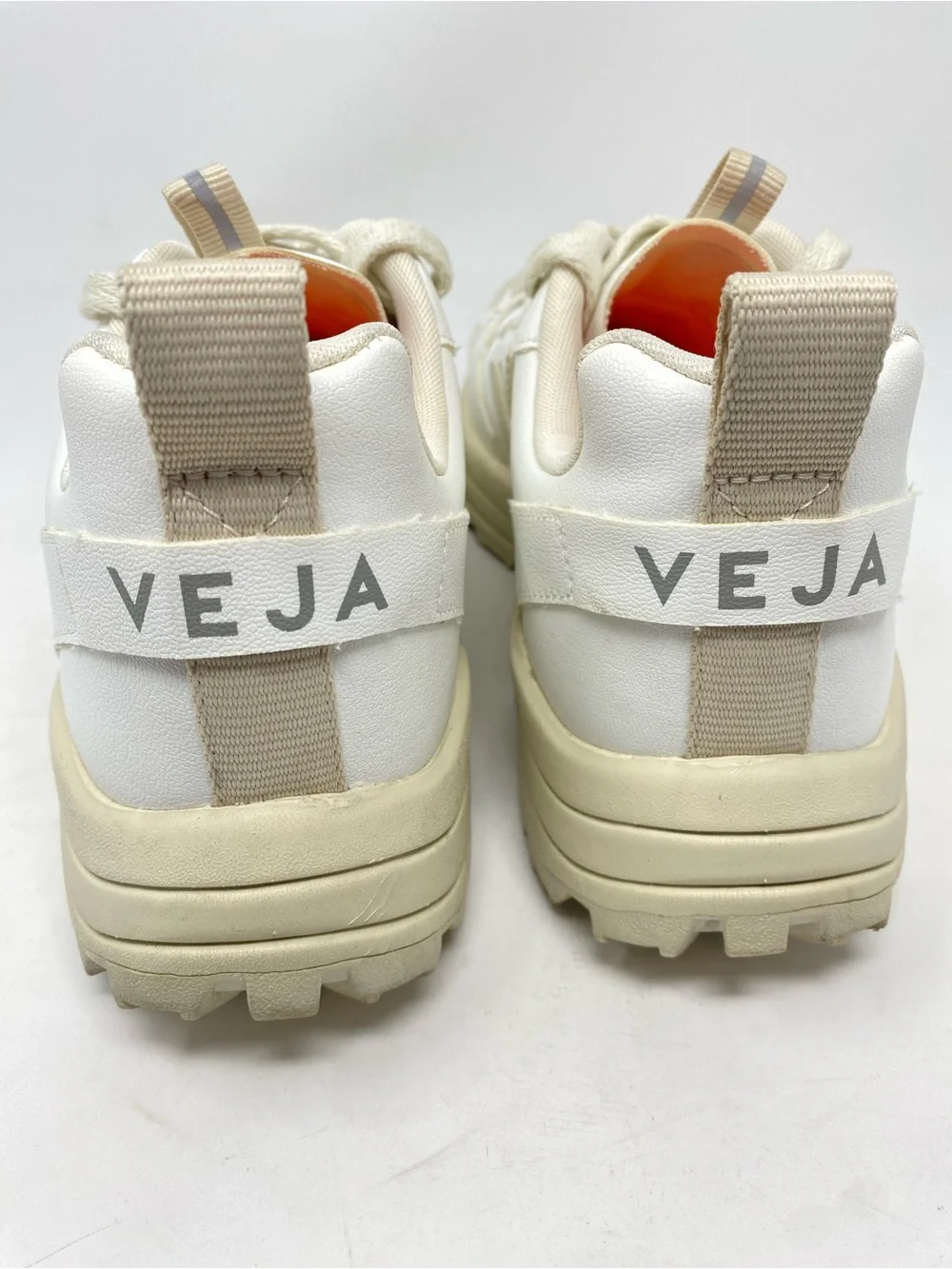 VEJA Venturi CWL White Pierre Womens Sneakers 8